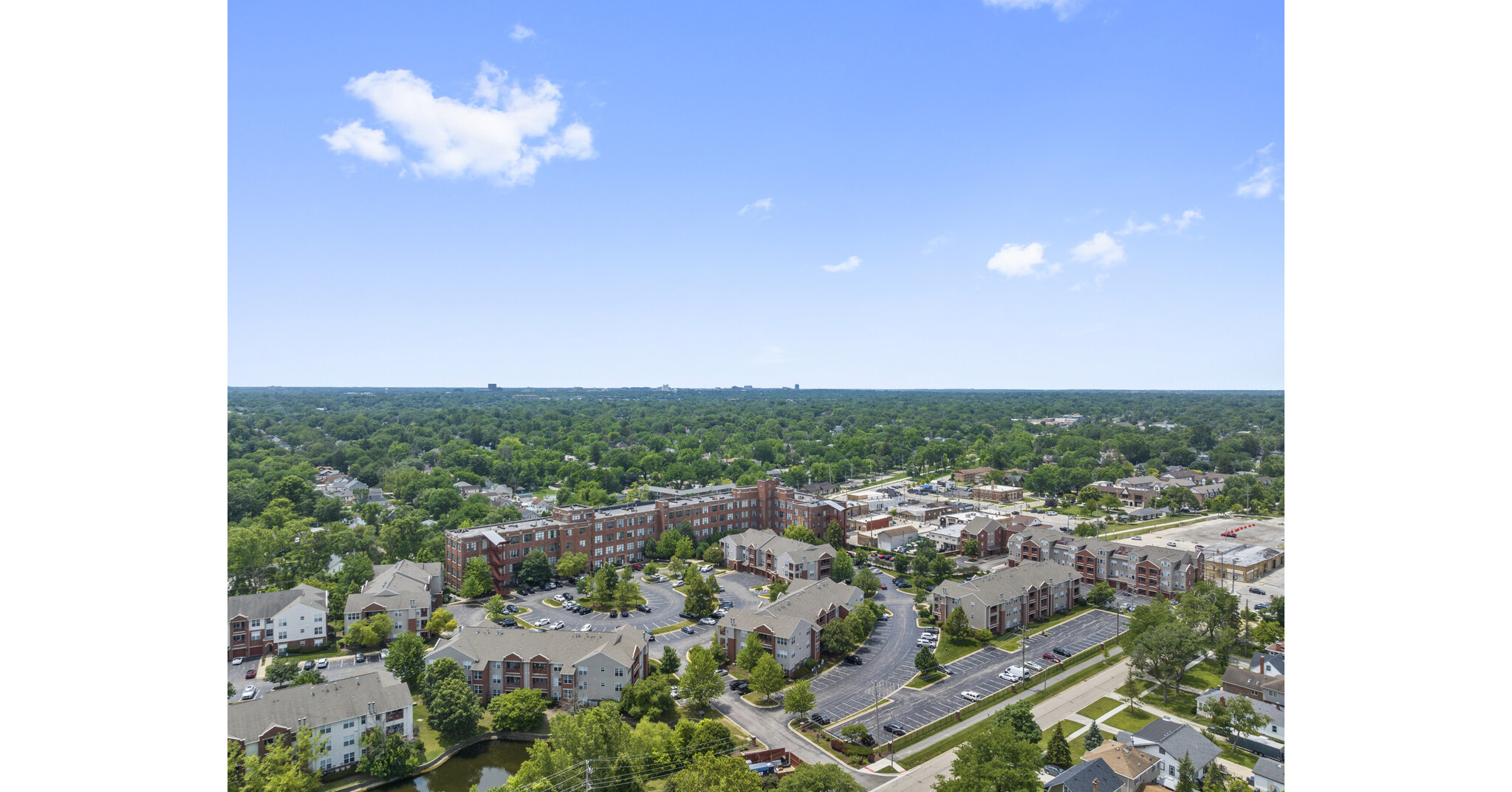 S2 Capital Acquires Ovaltine Apartments, Marking Entry into the Chicago  Market