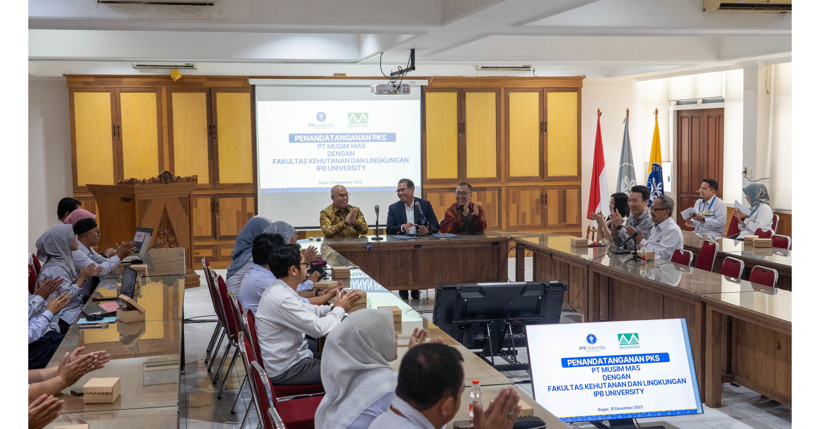 Musim Mas Kembali Beri Dukungan Kepada IPB University untuk Perbaikan Infrastruktur melalui Renovasi Ruang Publik