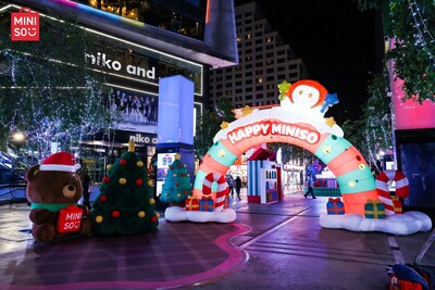 MINISO and its proprietary IP YOYO bringing Christmas spirit to Siam Square, Bangkok