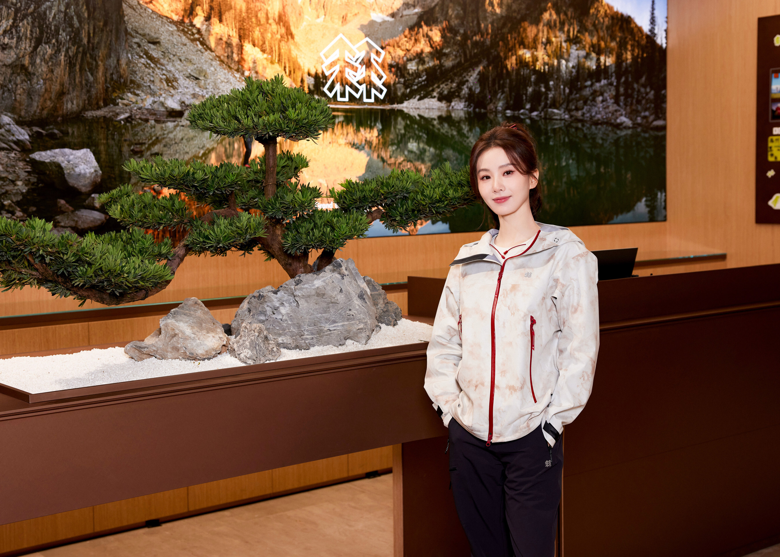 Unable to view the image, Please provide a valid URL.