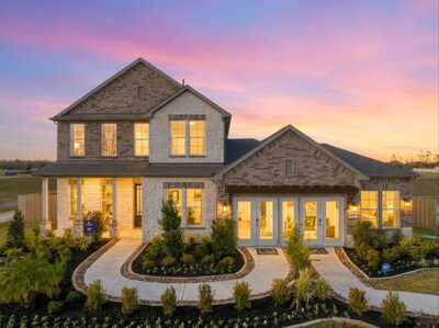Model Home Exterior | New Homes in Mont Belvieu, TX | Grand Oaks by Century Communities Model Home Exterior | New Homes in Mont Belvieu, TX | Grand Oaks by Century Communities