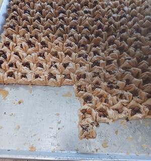 Avis de ne pas consommer diverses pâtisseries contenant des pistaches préparées et vendues par l'entreprise Pâtisserie Yasmin Alcham