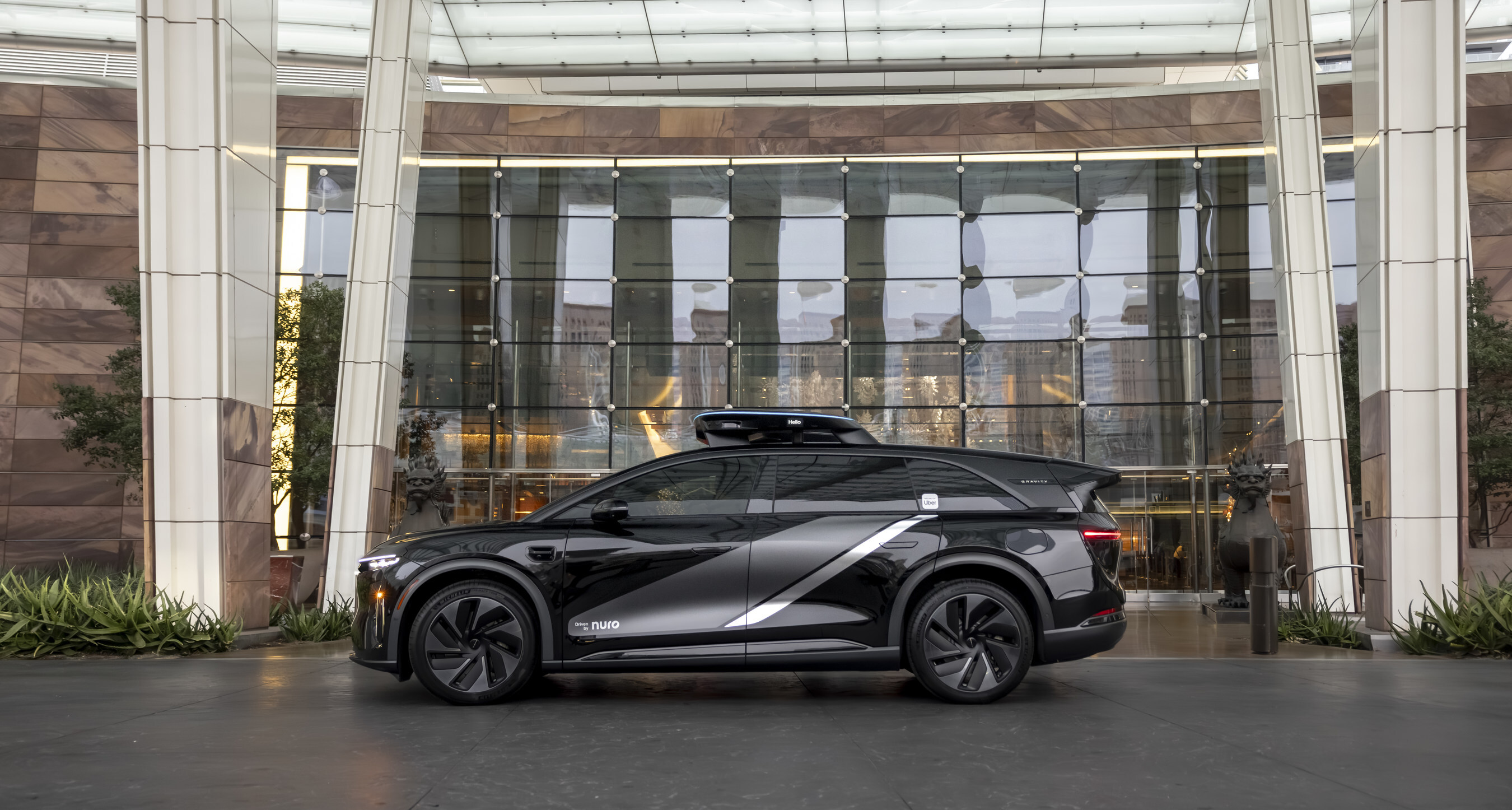 Leveraging the Lucid Gravity, the robotaxi service will offer a versatile, spacious layout with configurations that comfortably fit up to six passengers and offer generous luggage space, creating a premium solution for group travel.