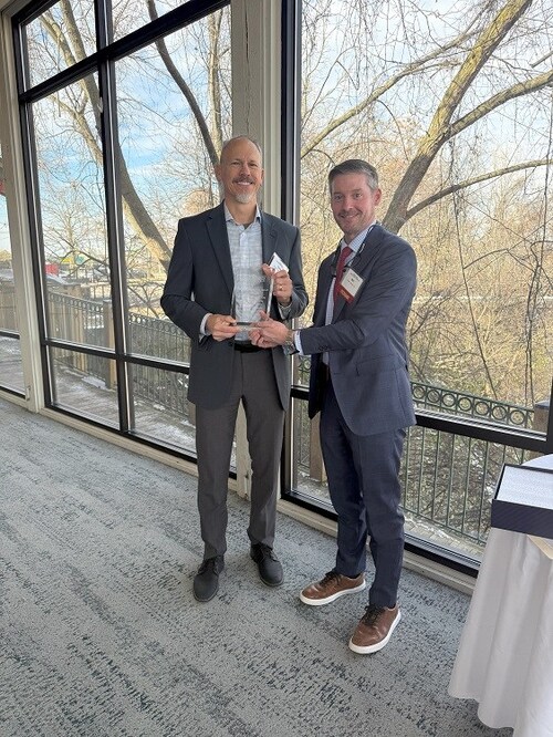 Agee Clymer Mitchell & Portman is proud to announce that Managing Partner Greg Mitchell has been awarded the Past President’s Award by the Central Ohio Association for Justice (COAJ)