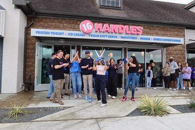 16 Handles, the upscale frozen yogurt and dessert franchise, experienced a milestone year of growth in 2025, opening eight new stores and signing 25 new franchise deals across the country. Pictured here is a grand opening celebration in Missouri City, TX earlier this year.