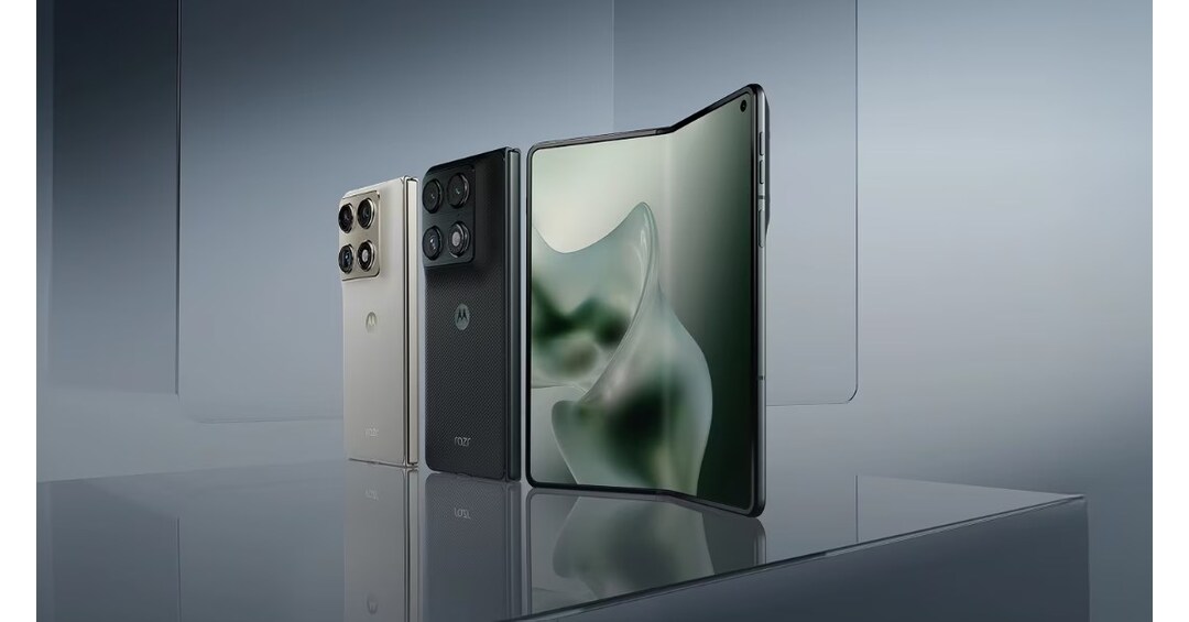 TCL CSOT and Lenovo Unveil the Limitless Future of Display with New Rollable and Foldable Devices at CES 2026