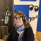 Rosalyn Landor, narrator