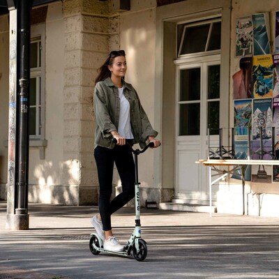 Micro Speed Deluxe in Clay.