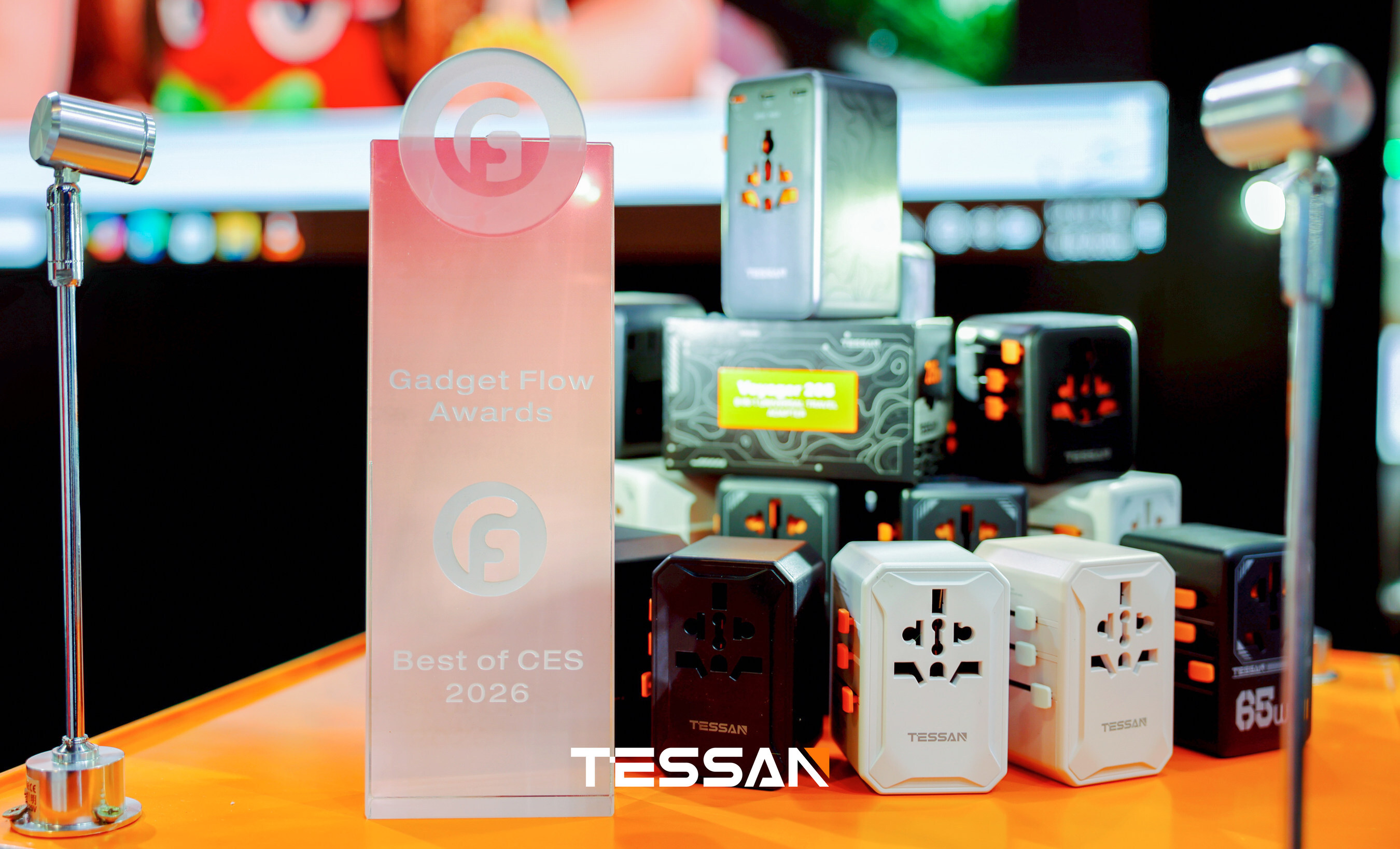 TESSAN Universal Travel Adapter Series - Best of CES 2026
