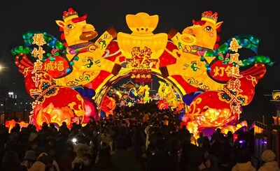 시안, '2026 장안 등불 축제' 개막…장엄한 빛의 향연으로 봄을 물들이다