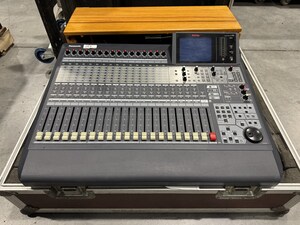 Online Auction Beginning January 15 Features New and Used Projectors, LED Lights and Other AV Gear with $20 Million At-Cost Value