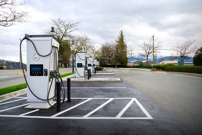 Mercedes-Benz HPC (CNW Group/Mercedes-Benz Canada Inc.)