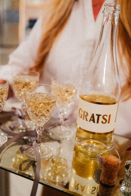 Gratsi Caps Record Breaking 2025 As America S 1 Fastest Growing Boxed Gratsi Sparkling Tray 