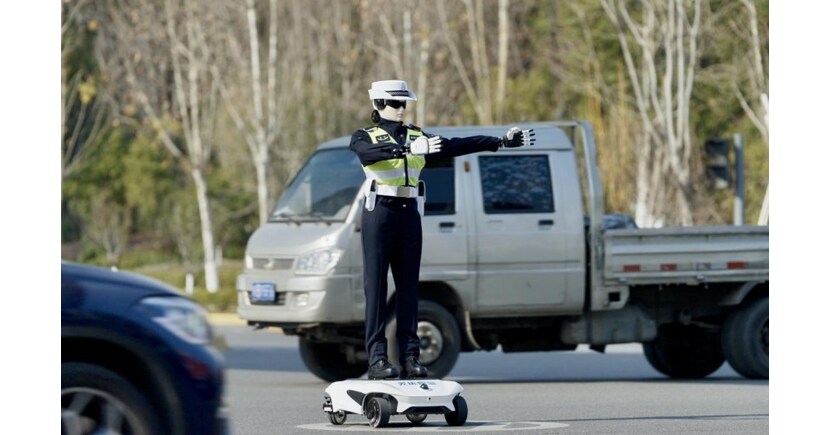 Debut AiMOGA Intelligent Police Unit R001, Sambut Era Baru dalam Pengaturan Lalu Lintas Cerdas