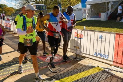 David M. Cordani, The Cigna Group Chairman and Chief Executive Officer, has a long history of supporting Achilles International athletes, even serving as a race guide for Freedom Team athletes.