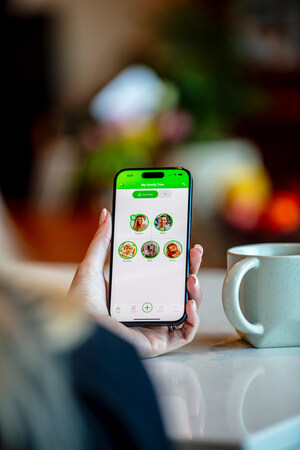 Life's Moments App Launches Worldwide on iPhone and Android -- Turning Scattered Photos, Family Memories and Pet Moments into One Organized Family Tree