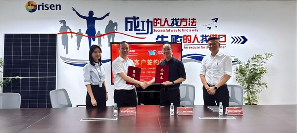 Photo of the two parties signing the agreement (PRNewsfoto/Risen Energy Co., Ltd)