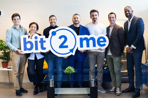 From left to right: Charo Ruiz, directora de Inversión de Capital Riesgo de Bankinter; Javier Roca, Capital Riesgo de Bankinter; Pablo Lancry, director de Innovación y Capital Riesgo de Bankinter; Andrei Manuel, Co CEO de Bit2Me; Leif Ferreira, CEO de Bit2Me; David Ortega, CIO de Bit2Me; Eder Azebedo, director de Compliance de Bit2Me