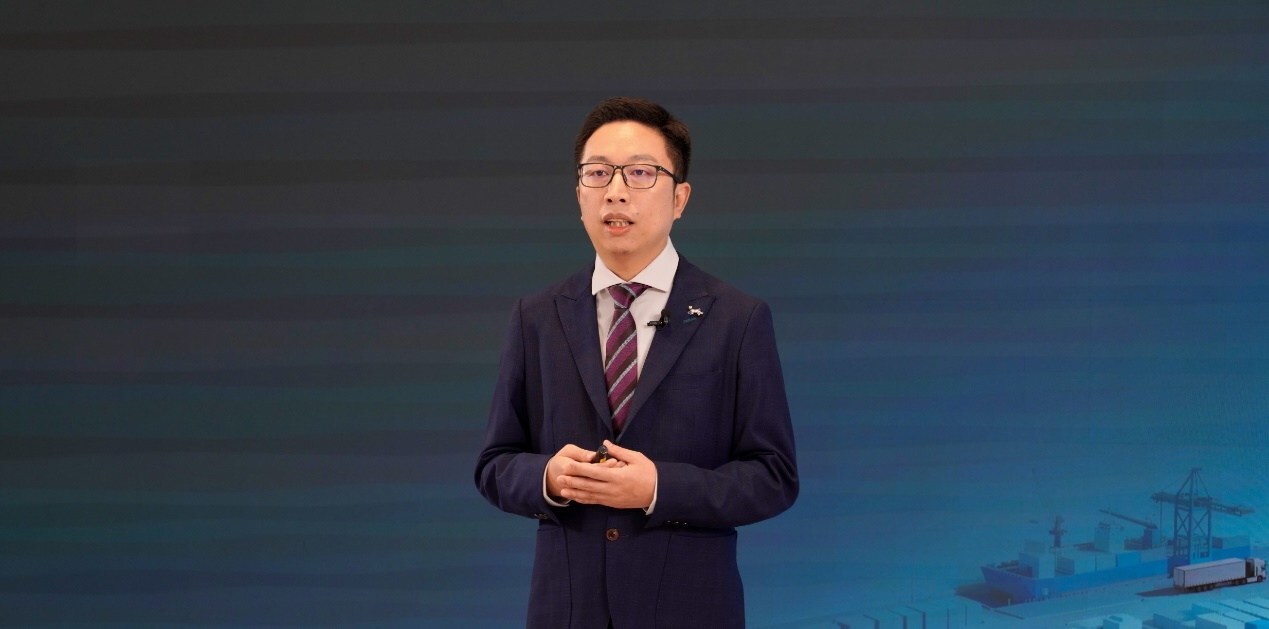 Jointly Charging the Road Ahead | Huawei Releases Top 10 Trends of Charging Network Industry 2026
