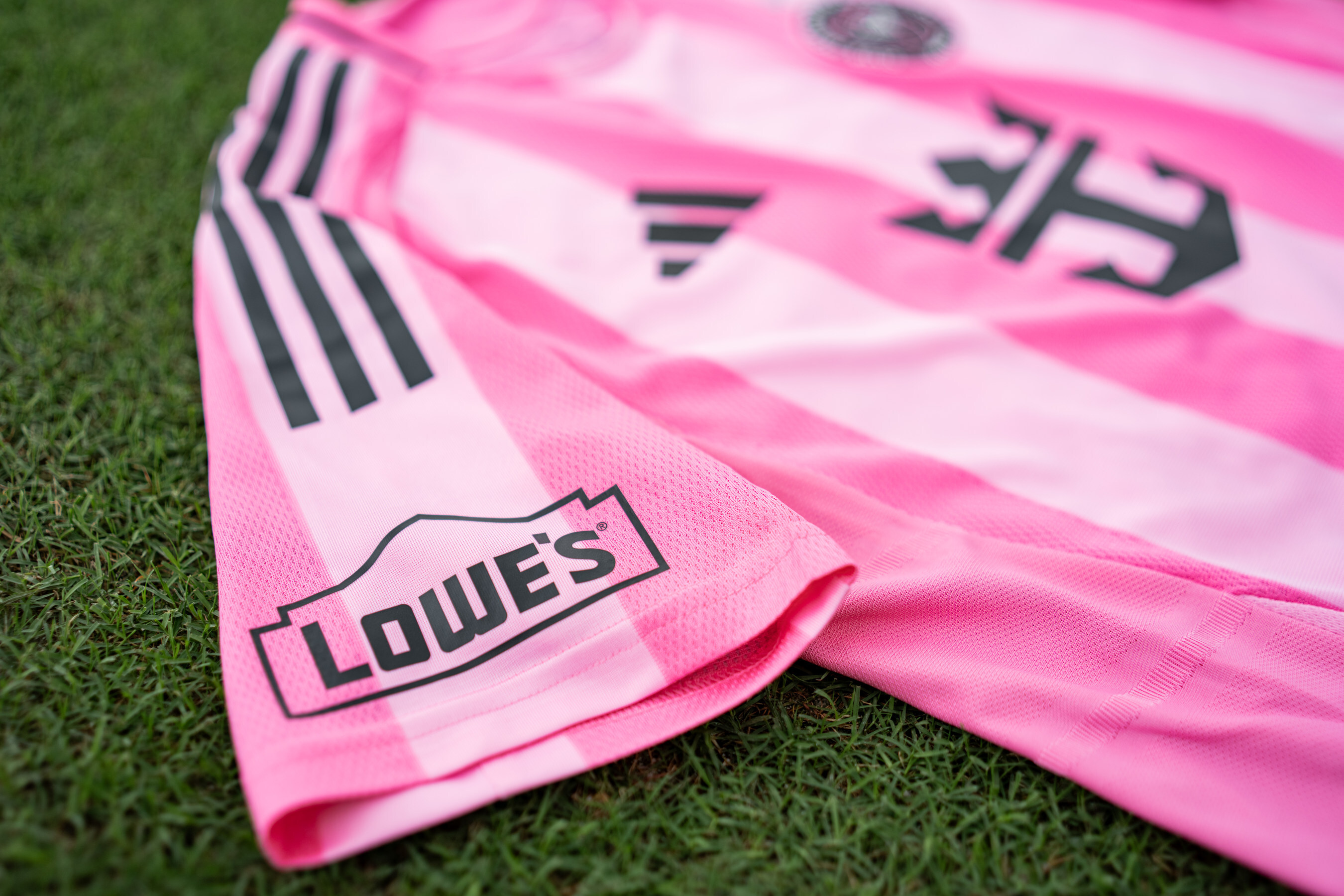Inter Miami CF and Lowe's Renew Partnership as Lowe's Becomes a Main Partner, Official Jersey Sleeve Partner, Founding Partner of Miami Freedom Park