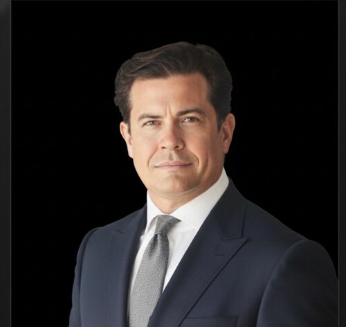 Alejandro R. Hernandez
