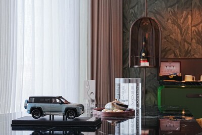 Unable to view the image, Please provide a valid URL.