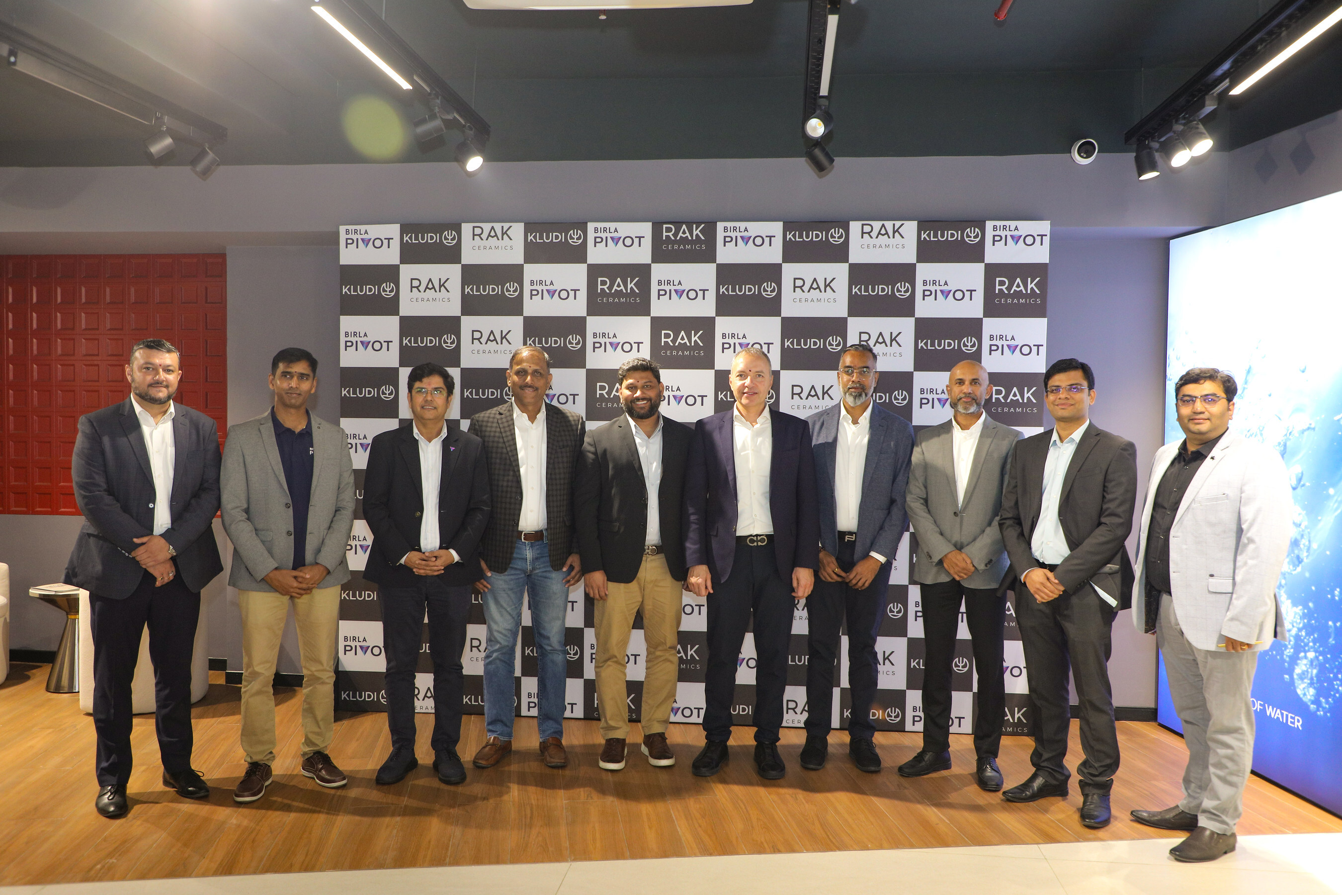 Unable to view the image, Please provide a valid URL.