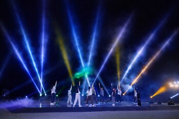 Infinix NOTE Edge Shines on Jakarta Beach with Futuristic Stage