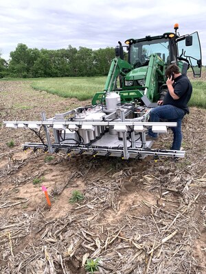 AI technologies enabled the smart sprayer to detect and spray weeds between and in the rows and activate one or more nozzles across the boom.