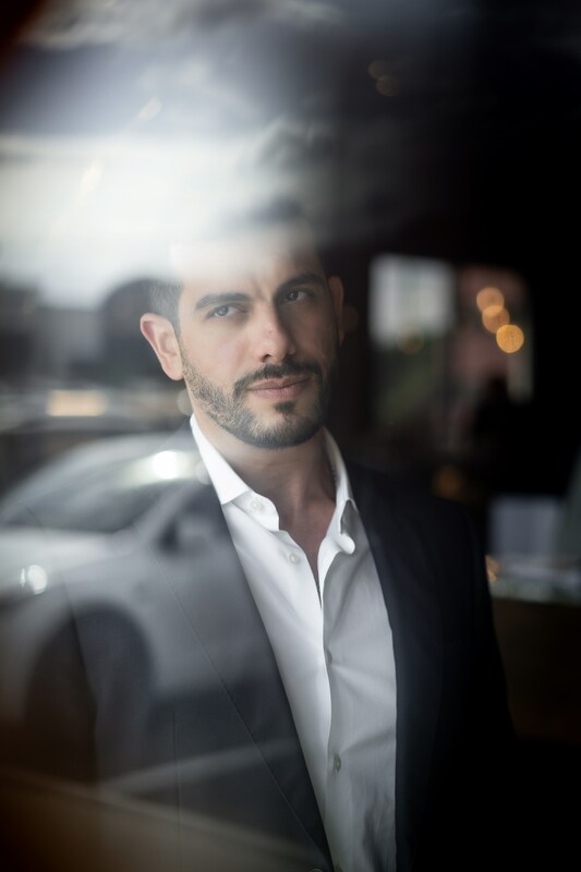 Unable to view the image, Please provide a valid URL.