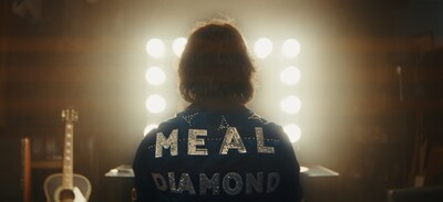 Hellmann’s introduces Meal Diamond – a hot new star warming up for his Big Game moment.