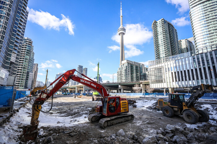 Lifetime Developments and DiamondCorp advance towards construction at Q Tower, located at 200 Queens Quay West (CNW Group/Lifetime Developments)