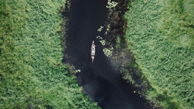 Overhead shot of Mission to Marsh filmmakers Anni & Alex Kornelsen exploring (CNW Group/Ducks Unlimited Canada)