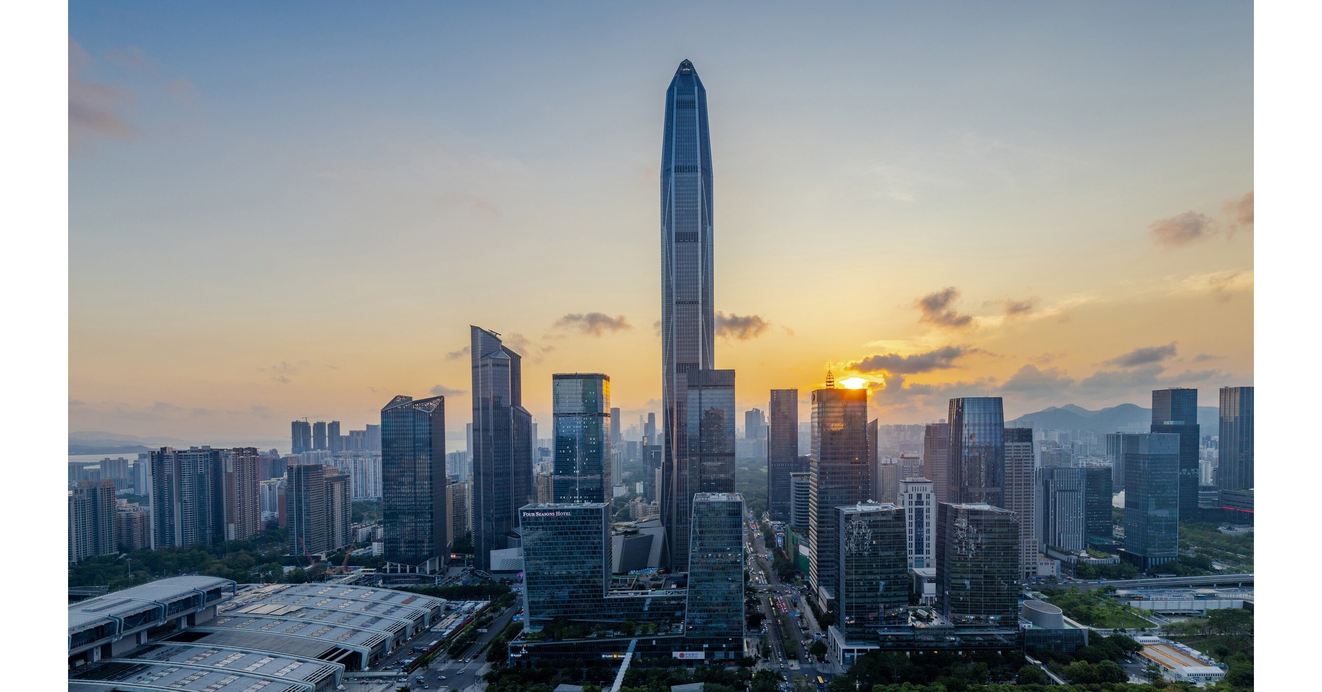 Four Seasons Hotel Shenzhen Introduces Exclusive Suite Offer in Futians Heart