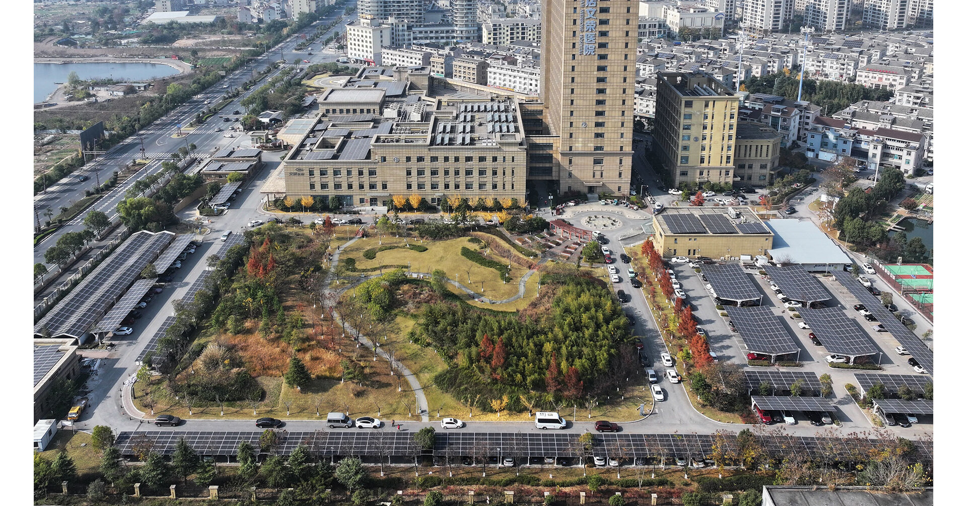 DMEGC Solar Powers Largest Local Hospitals Switch to Solar Energy