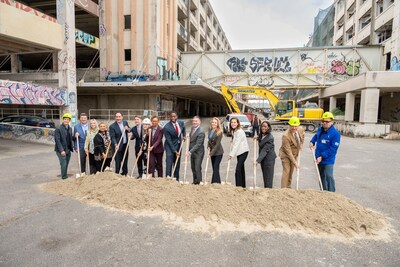 Lincoln Avenue Communities, elected officials and project partners break ground at NSA East Bank Apartments, which will bring 294 units of affordable housing to the site of a decommissioned Navy base that has sat vacant since 2011.