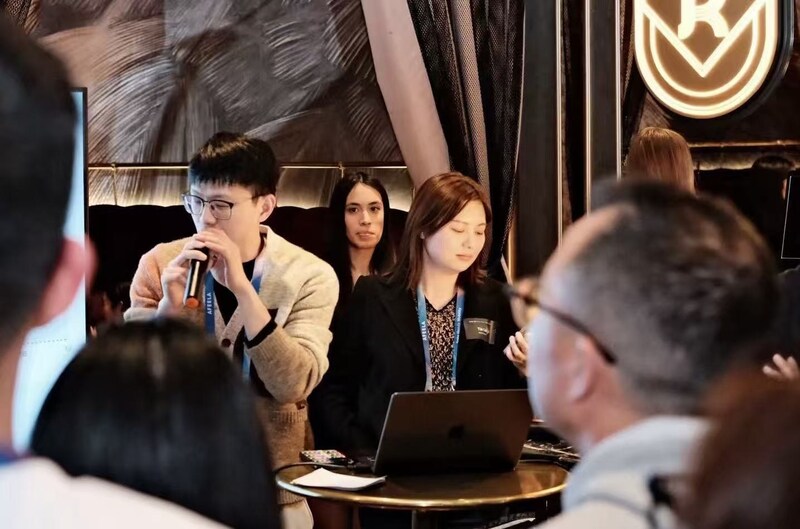 Unable to view the image, Please provide a valid URL.