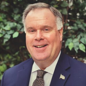 Lassen Peak nombra a Dean Kueter para su Comité Asesor