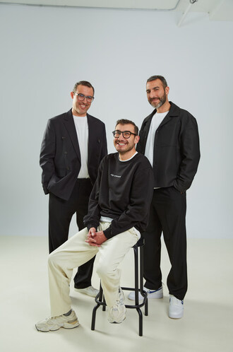 Ilan, Raphy, et Ronen Cohen d'Oligo Professionnel (Groupe CNW/OLIGO PROFESSIONNEL)