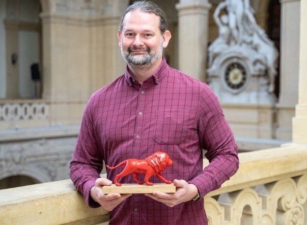 Unable to view the image, Please provide a valid URL.