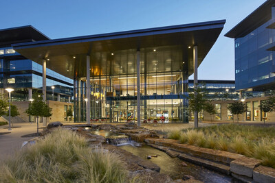 Armetco's RS4 Aluminum Composite Cladding on the Toyota Motor North America headquarters in Plano, Texas. Architect: Corgan.