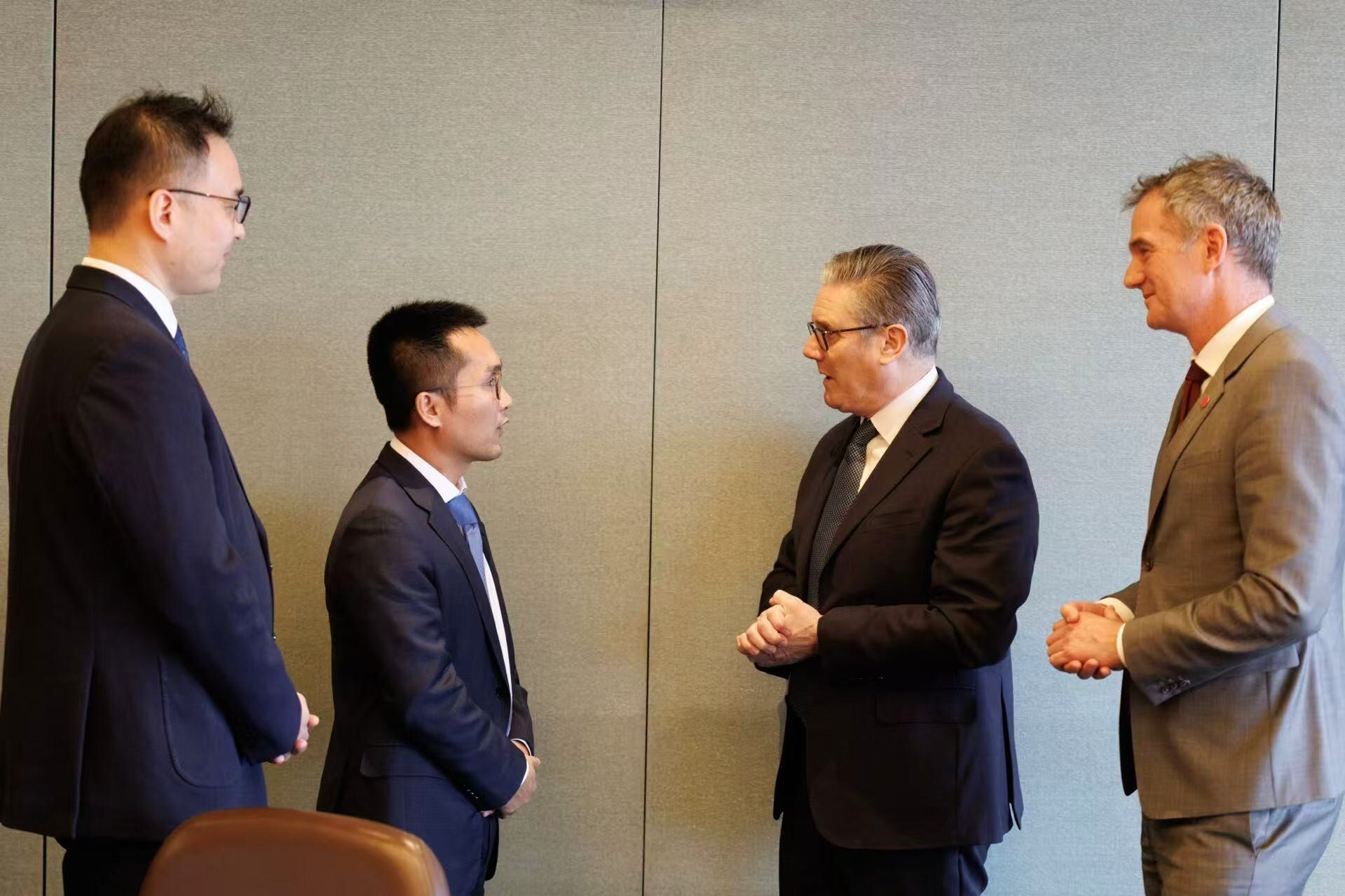 Wu Zuyu de Hithium invitado a reunirse con el primer ministro del Reino Unido