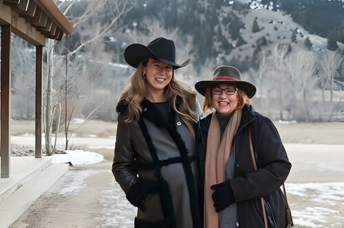 Avery Akkineni, Chief Marketing Officer, VaynerX and Sherilyn Shackell, Founder & Global CEO, The Marketing Academy Avery Akkineni, Chief Marketing Officer, VaynerX and Sherilyn Shackell, Founder & Global CEO, The Marketing Academy