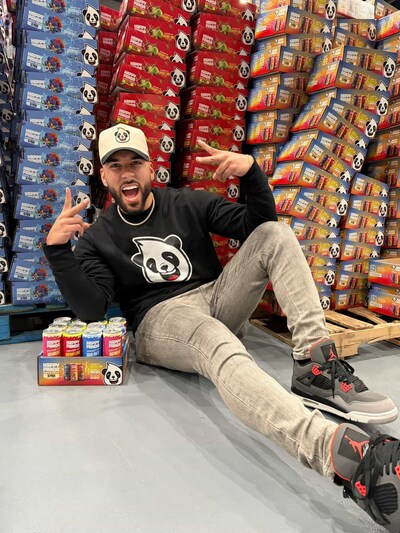 Founder Cam with trays