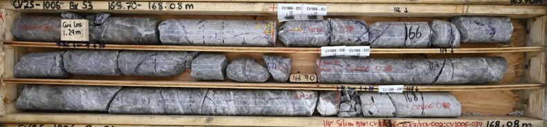 Figure 4: Massive pollucite mineralization in drill hole CV25-1006 from the Vega Zone. Core grades 2.2 m at 26.48% Cs2O (165.7 m to 167.8 m), including 1.0 m at 29.79% Cs2O, within a wider mineralized interval of 5.5 m at 14.83% Cs2O (162.3 m to 167.8 m) (CNW Group/PMET Resources Inc.)