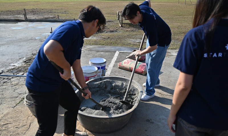 Unable to view the image, Please provide a valid URL.