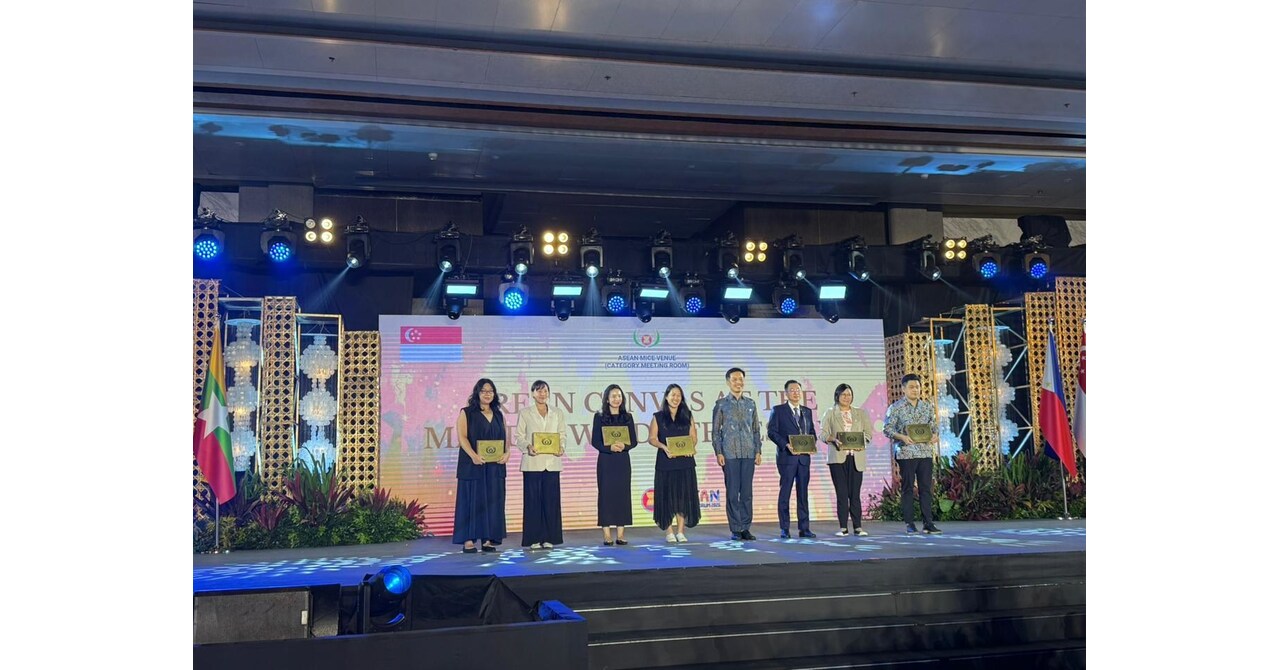 Grand Copthorne Waterfront Hotel Singapore Raih ASEAN MICE Venue Award 2026