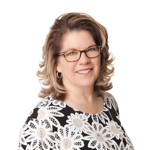 Angela Sloan, Chief Financial Officer at Foreword Companies