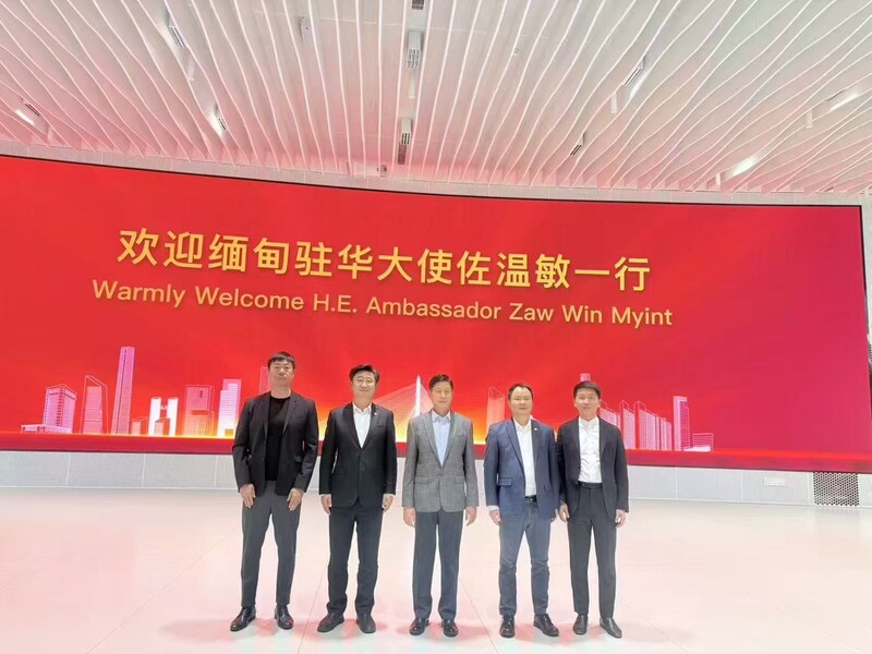 Unable to view the image, Please provide a valid URL.