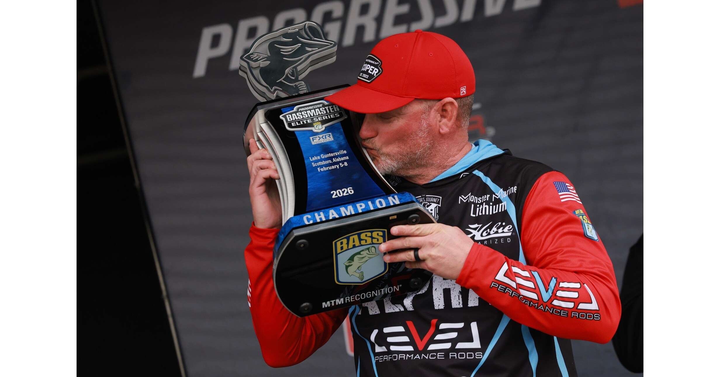 Cherry conquers Bassmaster Elite at Lake Guntersville